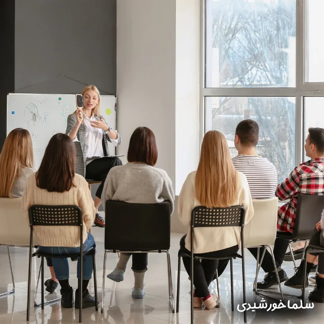 کارگاه‌ها و آموزش‌ها